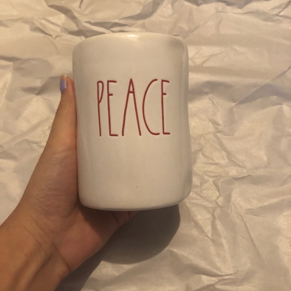 Rae Dunn Other - Rae Dunn candle